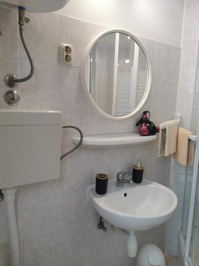 Apartman Tudor Kuzma Hvar Town Exterior foto