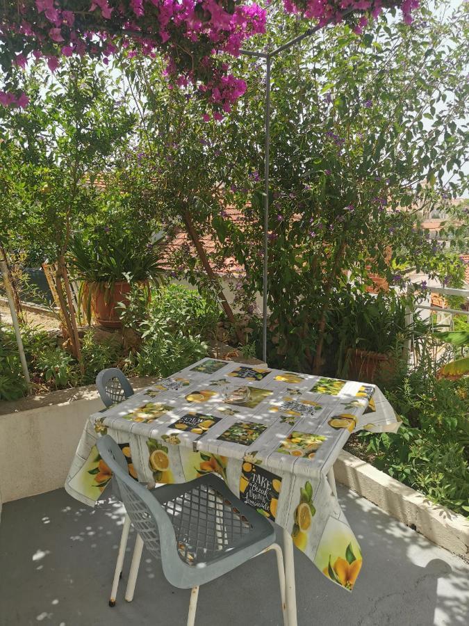 Apartman Tudor Kuzma Hvar Town Exterior foto