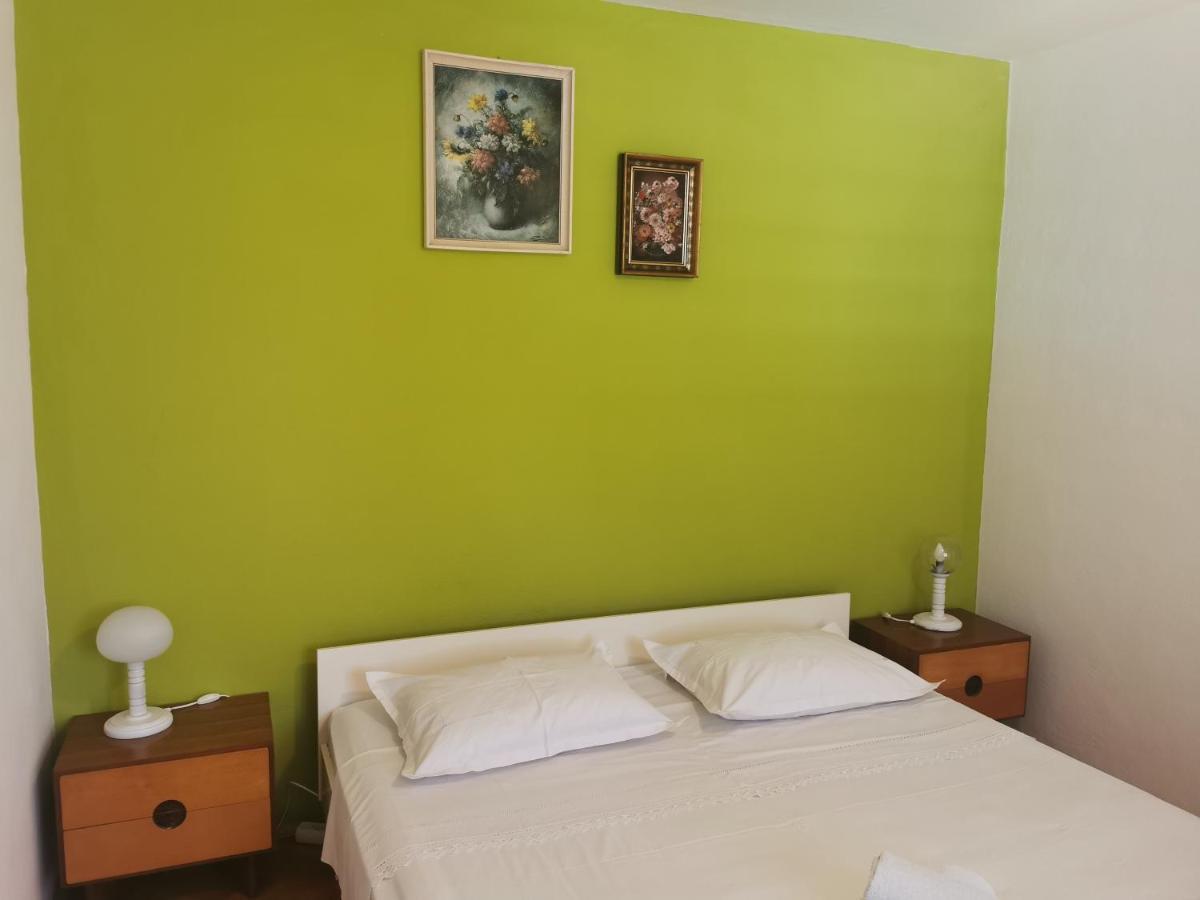 Apartman Tudor Kuzma Hvar Town Exterior foto